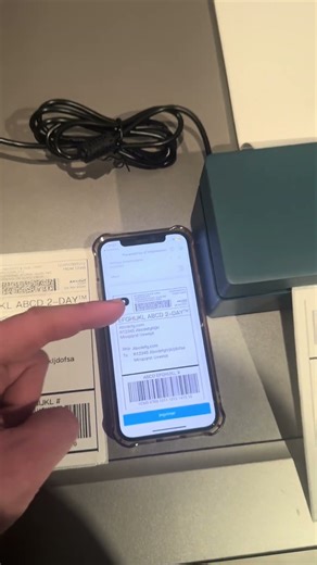 Imprimante thermique pour les étiquettes autocollantes #imprimante #shorts￼