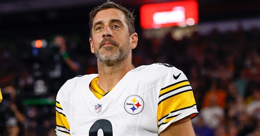 Mike McCarthy regrets cussing at Aaron Rodgers during heated Steelers sideline exchange