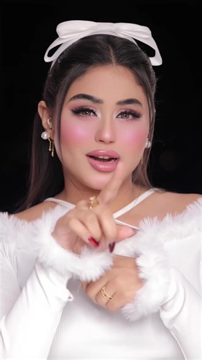 Stunning Makeup Transformation by Doaa Gharib