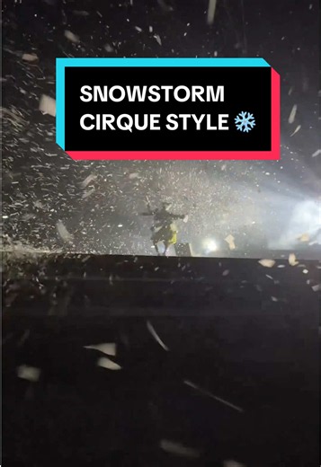Cirque du Soleil Alegria Snowstorm Moment — Cirque Style Live Show