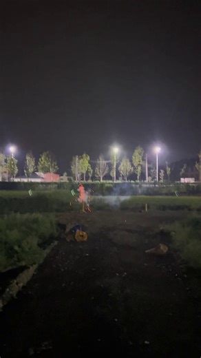 Huge Firework Shells!🔥💥 #fireworkshell #huge #firework #fireworks #feuerwerk #fuegosartificiales #pyro #pyrography #pyroforlife #fyp #foryou Huge Firework Shells!🔥💥 #fireworkshell #huge #firework #fireworks #feuerwerk #fuegosartificiales #pyro #pyrography #pyroforlife #fyp #foryou | CharlesPyro Fireworks