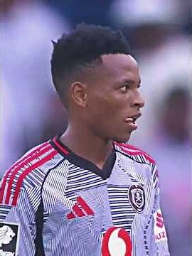Relebohile Mofokeng First Orlando Pirates HATTRICK #relebohilemofokeng #orlandopirates #kasiflava