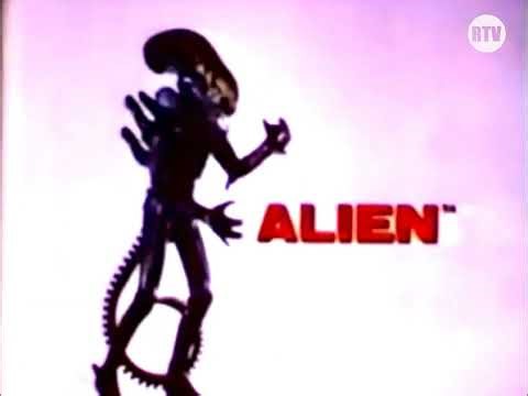 Retro TV - Alien (toy) - Commercial
