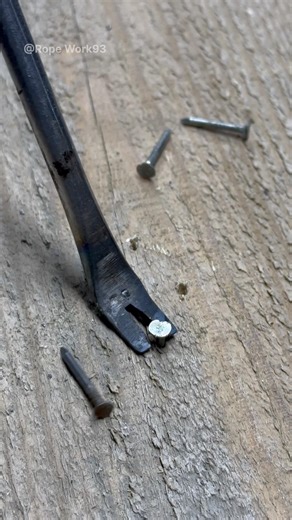 One Screwdriver Trick That Makes Nail Removal Effortless!