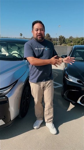 Is the New Lexus ES an Upgrade? New vs. Old Lexus ES 350h