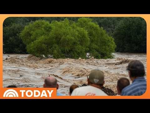 Severe Flooding in Texas Leaves 2 Dead; More Floods Expected