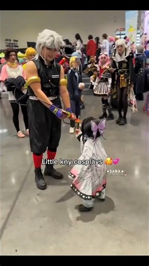 Little Kny cosplays are so cutee🤧💖|#demonslayer#sara_demonslayer#cosplay#foryou#shorts#viral#song