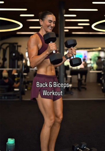 Back and Bicep Workout 🥵💪🏼 Dumbbell Only Superset: 1)Hammer Curls x 8-12 2)Behind the Back Raises x 10-12 3)Dumbbell Gorilla Row x Heavy 6-8 per arm 4)Bicep Curls x 8-12 reps Add Dropset on the last set until Failure 5)Around the Worlds x 8-12 reps Add Dropset on the last set until Failure 6)Bent Over Wide Row x 10-15 reps 7)Outer Bicep Curls x 6-10 8)Bent Over Reverse Fly’s x 8-12 Aim for 2-3 sets of each Superset and 90-120 seconds Rest in between Sets 🔥 [Superset means complete both exerc