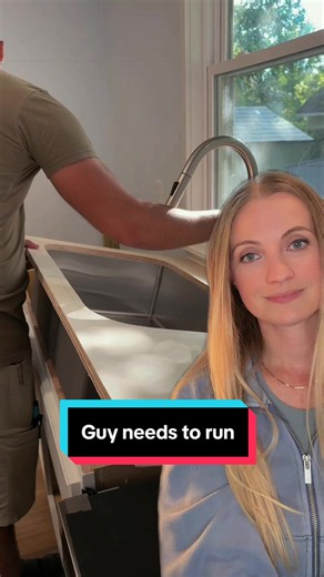 Guy Needs to Run: Signs to Leave a Relationship