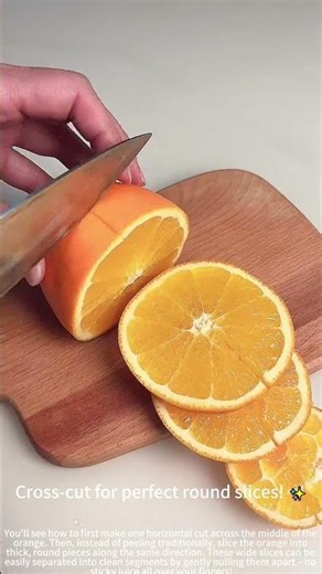 A clever way to slice oranges! 😊