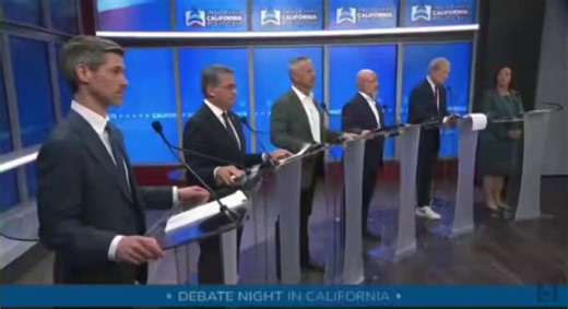 🚨 NEW: Steve Hilton just FLIPPED THE SCRIPT on the debate moderator with a MASTERFUL reply after he tried to label Trump’s endorsement as a negative attack line.MODERATOR: “Mr. Hilton, you said you were ‘deeply honored’ to recently receive President Trump’s endorsement.”“That’s despite the fact that 62% of Californians disapprove of the job he is doing. Are those Californians wrong?”HILTON: “One of the proudest days of my life was the day I became an American citizen. It happened in a ceremony 