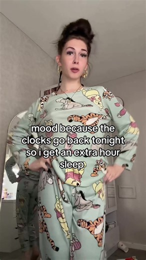 Clocks Go Back Tonight: The Mood for an Extra Hour of Sleep