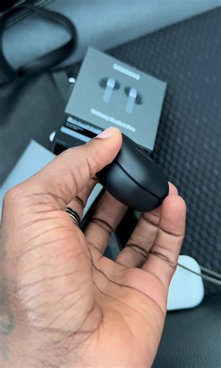 Huawei FreeBuds vs Galaxy Buds 4 Pro: Which to buy in Uganda