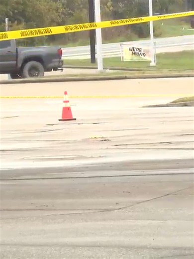 Maintenance worker killed by semi at Louisa gas station – U.S. 23 crash