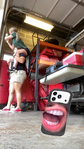 OtterBox on Instagram: "With OtterBox, you can be sure to record the moments your friends and family will have to see to believe! 😉​ Don't forget to tag us in your craziest OtterBox videos!​ 🎥: @brew_sportsmed #OtterBox #DefenderSeries #PhoneCase"