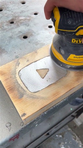 What Happens When Aluminum Meets Wood? Prepare to Be Surprised! 🔥🪵