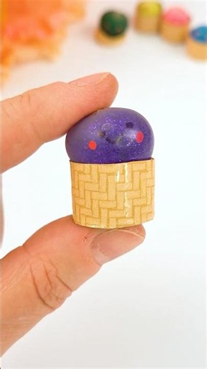 DIY mini dumpling squishy