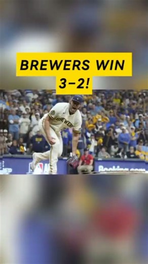 Brewers Padres: CRAZY Roof Play Decides Game 1! ⚾