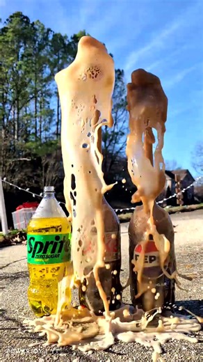 Popular Coke Sodas Vs Mentos 98 (IN REVERSE) (Coke Sprite Fanta) #satisfying #experiment #asmr
