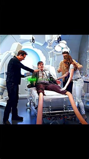 The Flash (2014) | When Stretching Gets You In Trouble.💥