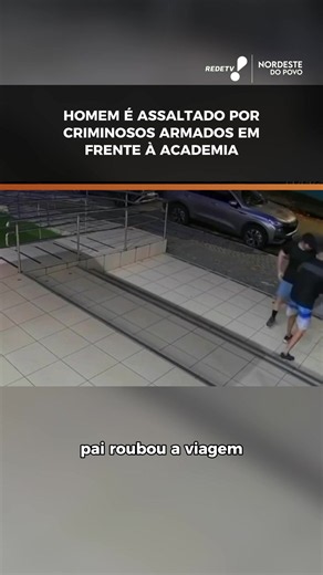 Homem é assaltado por criminosos armados em frente à academia em Boa Viagem Quer ver o programa completo? Acesse o YouTube do Notícias RedeTV! . . . #ultimasnoticias #noticias #nordestedopovo #academia #assalto