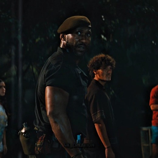 "Dinosaurs Attack On Survivors" 👿 Jurassic World X Montagem Uranium #4kcreation #shorts #usa