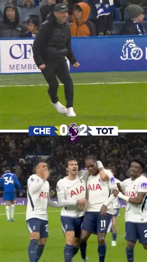 Roberto De Zerbi Runs On The Pitch 😅