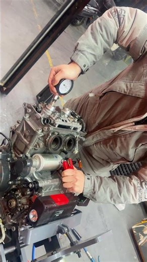 Diagnosing the Cause of Excessive Engine Compression