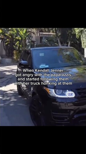 When Kendall Jenner got angry with the paparazzi 😳