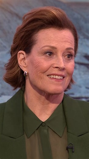 Sigourney Weaver takes us back to THAT scene from Alien 👀👽 | The One Show
