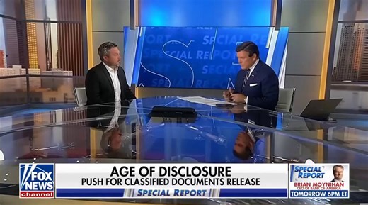 🚨'80 year cover up’: UFO film director says a classified files reckoning is comingDirector and producer of ‘The Age of Disclosure’ Dan Farah explains why he thinks the U.S. government will release more classified documents in the future on ‘Special Report.’ Source:https://t.co/8FoU2hIaFO#fox #media #breakingnews #us #usa #new #news #breaking #foxnews #specialreport #government #politics #political #politicalnews #classified #documents #transparency #disclosure #danfarah #media #film #documentar