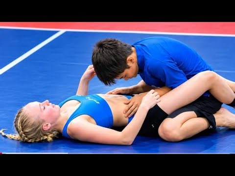 No One Expected It to End Like This... Girl Vs Boy Grappling 😱💪🏻 #jiujitsu #wrestling #mma