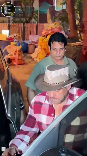 Salman Khan turns heads with his new look as he steps out post dubbing