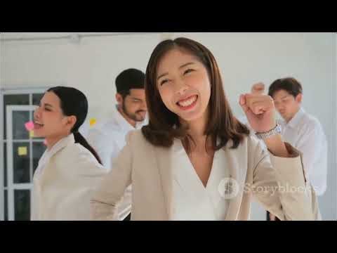 How to Analyze a Company Financial Report | Full Explanation