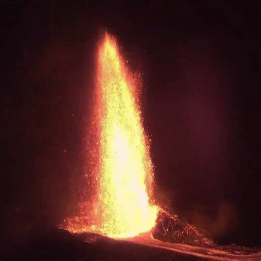Hawaii Kilauea volcano eruption timelapse #hawaii #volcano #lava #eruption