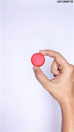 How to THROW a BOTTLE CAP