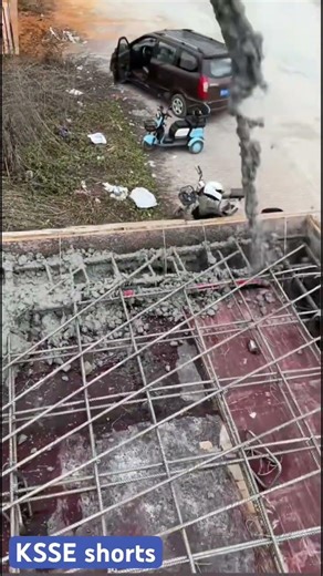 Proper Concrete Pouring & Vibration: Don’t Skip This Critical Step #Construction #Concrete #CivilEng