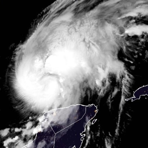 Hurricane Isaias strengthens as Gulf Coast prepares for damaging winds