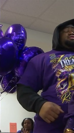 Clemson’s Hevin Brown-Shuler Rings the Bell After Seven Months of Hodgkin Lymphoma Treatment
