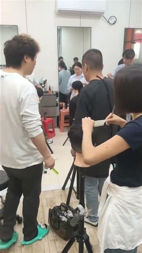 Basic Haircut Tutorial: Zero Experience Needed