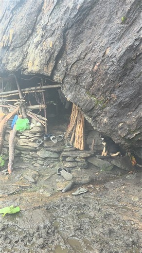 300-Year-Old Himalayan Village Life | Ancient Cave Living & Organic Mountain Food | Hidden Nepal