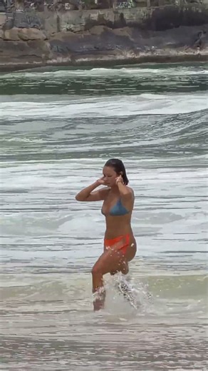 🇧🇷 Balneário Camboriú Beach A Beautiful Summer Day 4K
