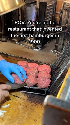 THIS CONNECTICUT RESTAURANT INVENTED THE HAMBURGER! 📍Louis Lunch in New Haven! 🍔 #DEVOURPOWER | DevourPower