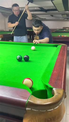 Snooker Fun King 🤣🤣🤣#billiards #viralvideo #8ballpool #snooker