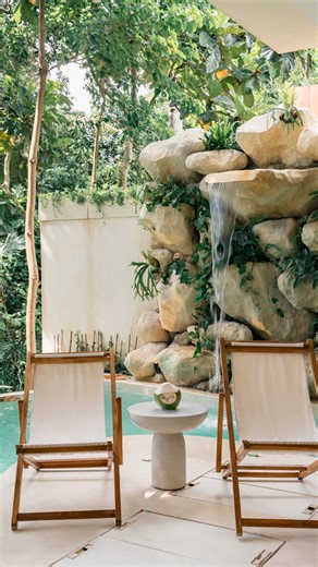 𝐌𝐑𝐄 𝐁𝐀𝐋𝐈 on Instagram: "𝐒𝐞𝐫𝐞𝐧𝐞 𝐉𝐮𝐧𝐠𝐥𝐞 𝐑𝐞𝐭𝐫𝐞𝐚𝐭: 𝐂𝐨𝐦𝐩𝐥𝐞𝐭𝐞𝐝 𝟑-𝐁𝐞𝐝𝐫𝐨𝐨𝐦 𝐕𝐢𝐥𝐥𝐚𝐬 𝐰𝐢𝐭𝐡 𝐈𝐧𝐟𝐢𝐧𝐢𝐭𝐲 𝐏𝐨𝐨𝐥 𝐢𝐧 𝐁𝐮𝐰𝐢𝐭 🌺🏡⁠ ⁠ Wake up surrounded by lush jungle and calming river views at Lero Villas, a completed 3-bedroom retreat designed for elevated tropical living, just minutes from eco resorts, international schools, lifestyle cafés, and Nuanu.⁠ ⁠ 🗝️ Key Features:⁠ • 3 en-suite bedrooms, master with bathtub & private balcony⁠ • Open-pl