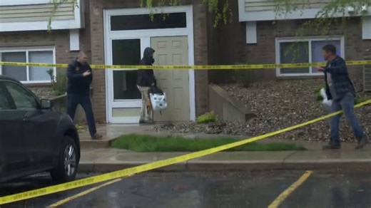 BREAKING: A man is dead and a woman is injured after a shooting this afternoon at an Elkhart apartment complex.STORY >> https://t.co/zKJzmKzlG6