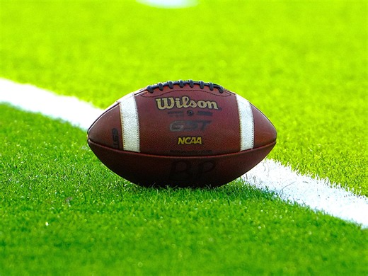 Why an Oregon high school football player was ejected from rivalry game before kickoff