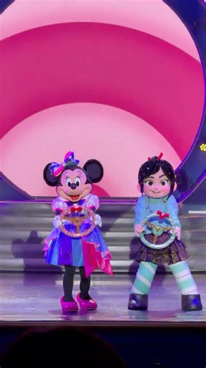 【TDL】 The D-Groovationz4 Live: Happy! Funky! Groovy! Tour #東京ディズニーランド #ディズニー #ディズニーダンサー
