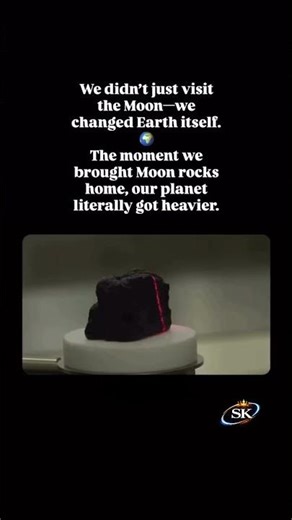 Alien👽 Rock🪨 🤯Literally not from Earth🌍 #shorts #viral #trending #nasa #moon #apollo #moonrock #fyp