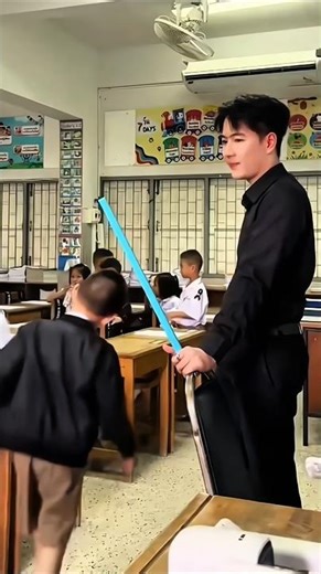 The Teacher Who Taught Respect Without Fear 😊